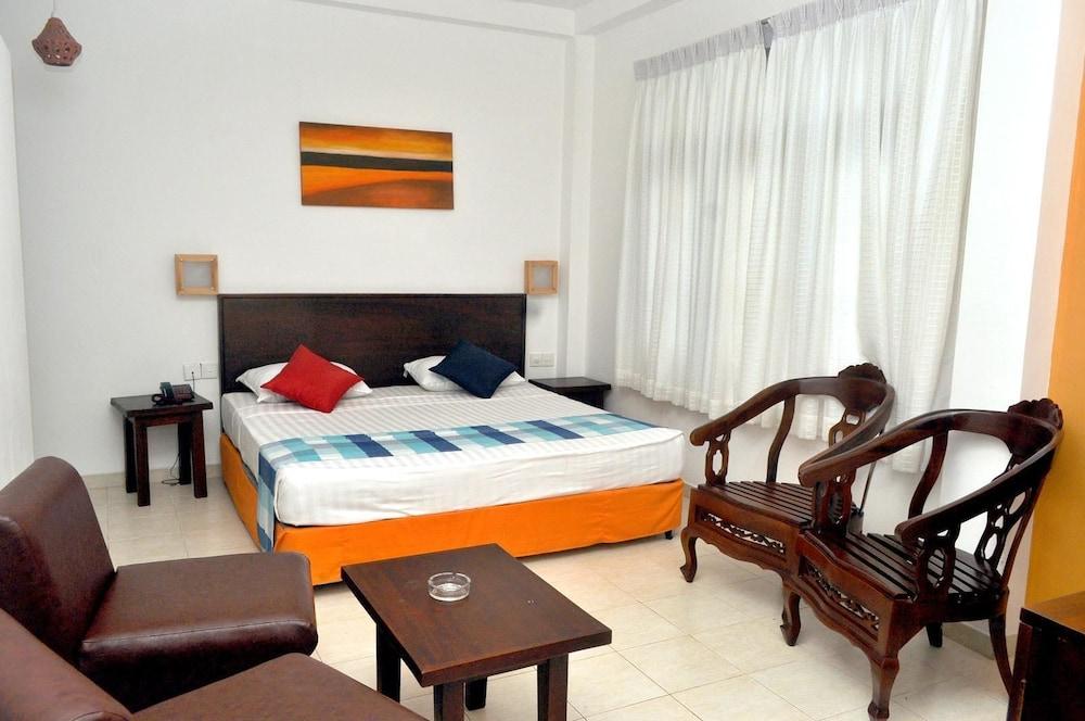 Lavendish Beach Resort Unawatuna Dış mekan fotoğraf
