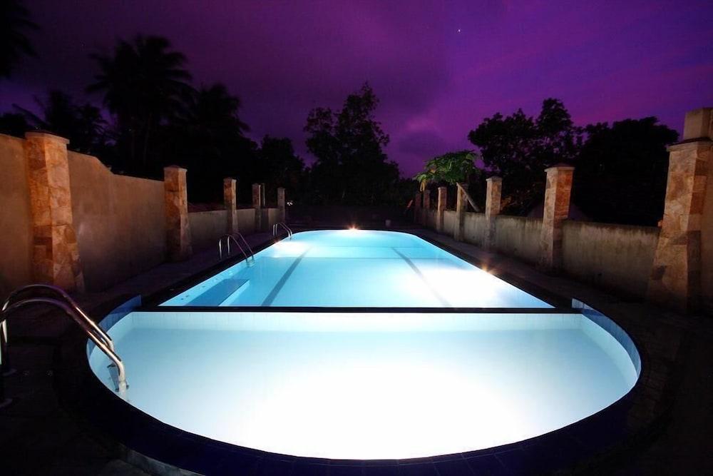 Lavendish Beach Resort Unawatuna Dış mekan fotoğraf