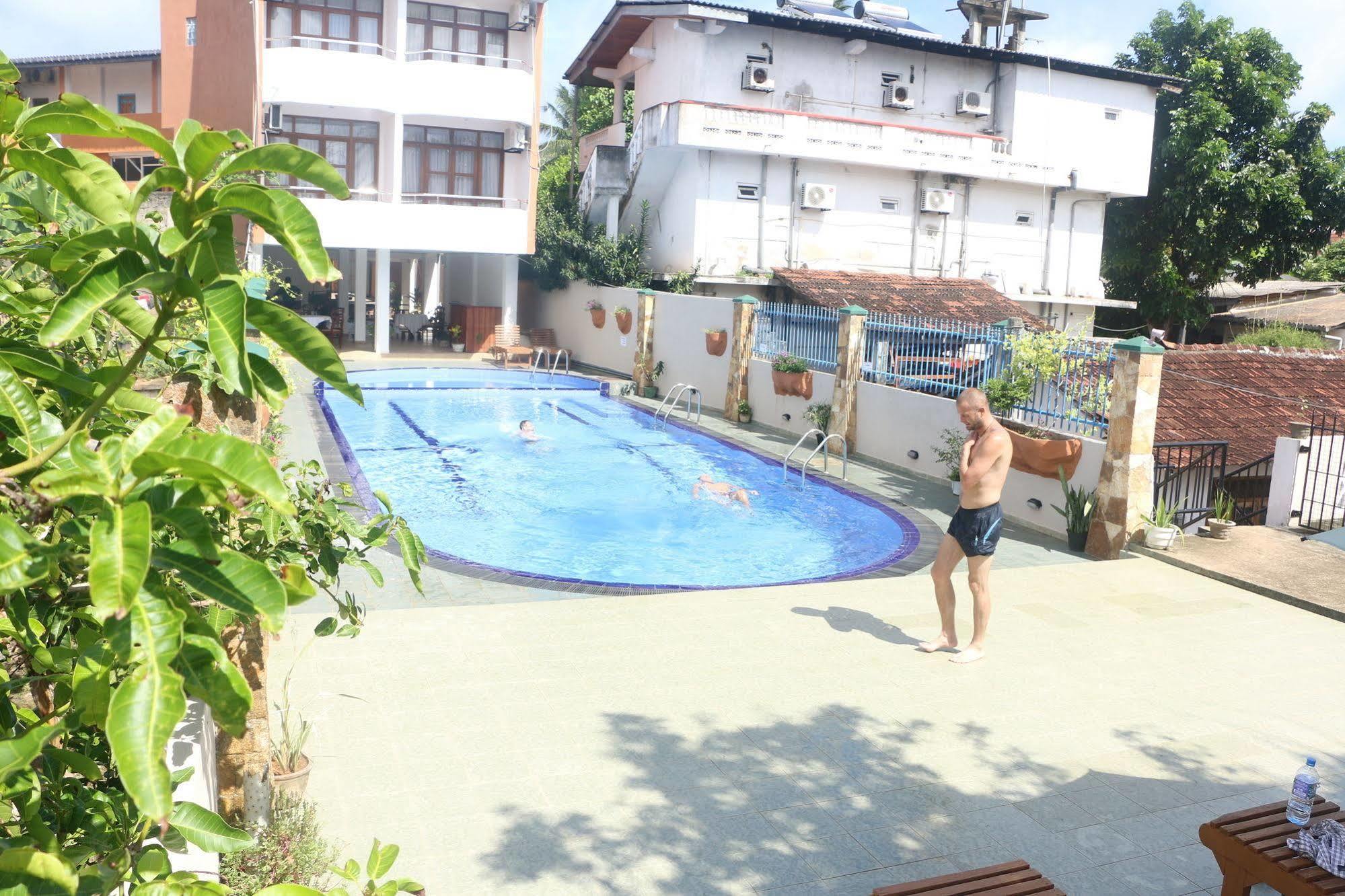 Lavendish Beach Resort Unawatuna Dış mekan fotoğraf