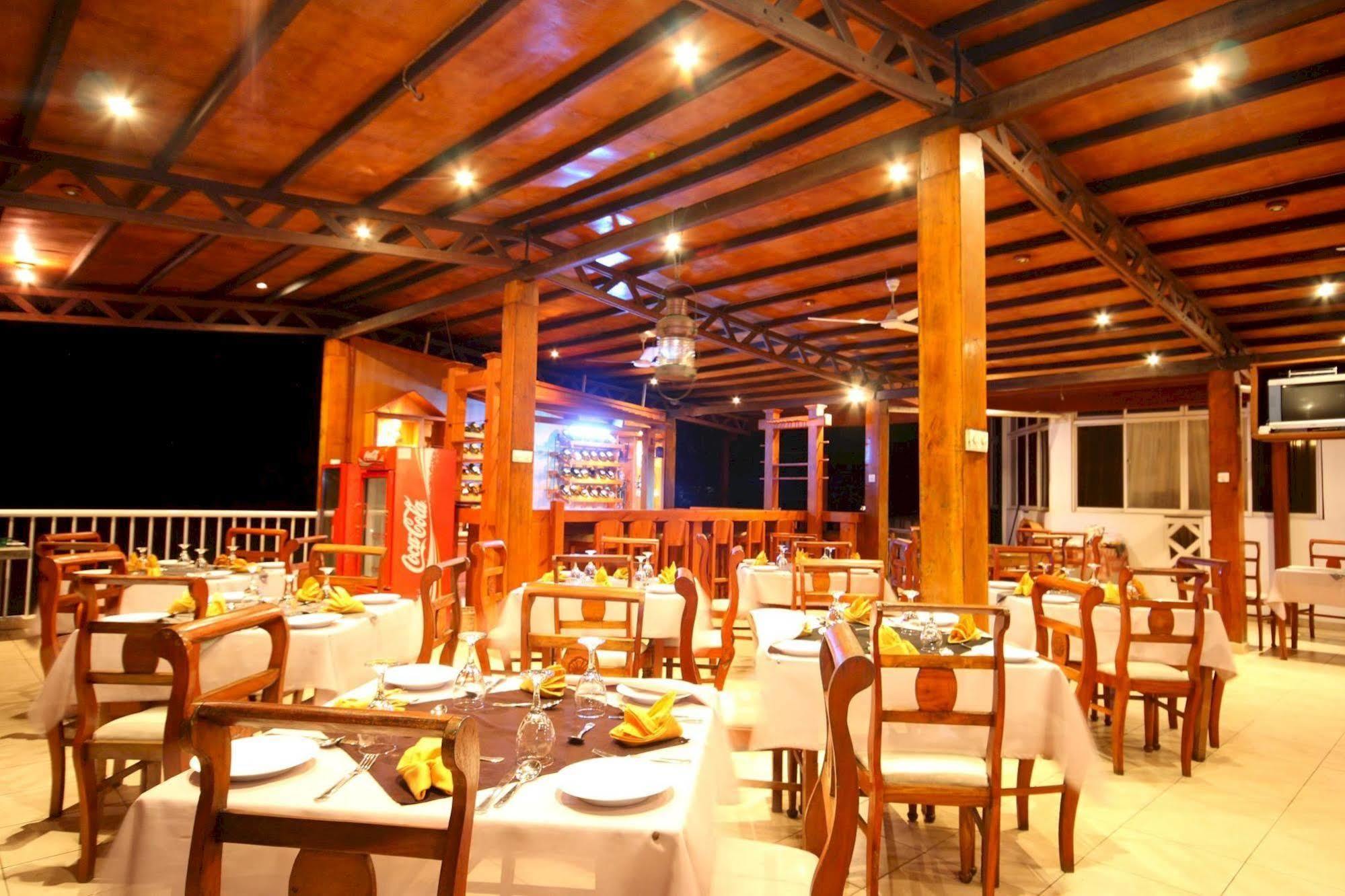 Lavendish Beach Resort Unawatuna Dış mekan fotoğraf