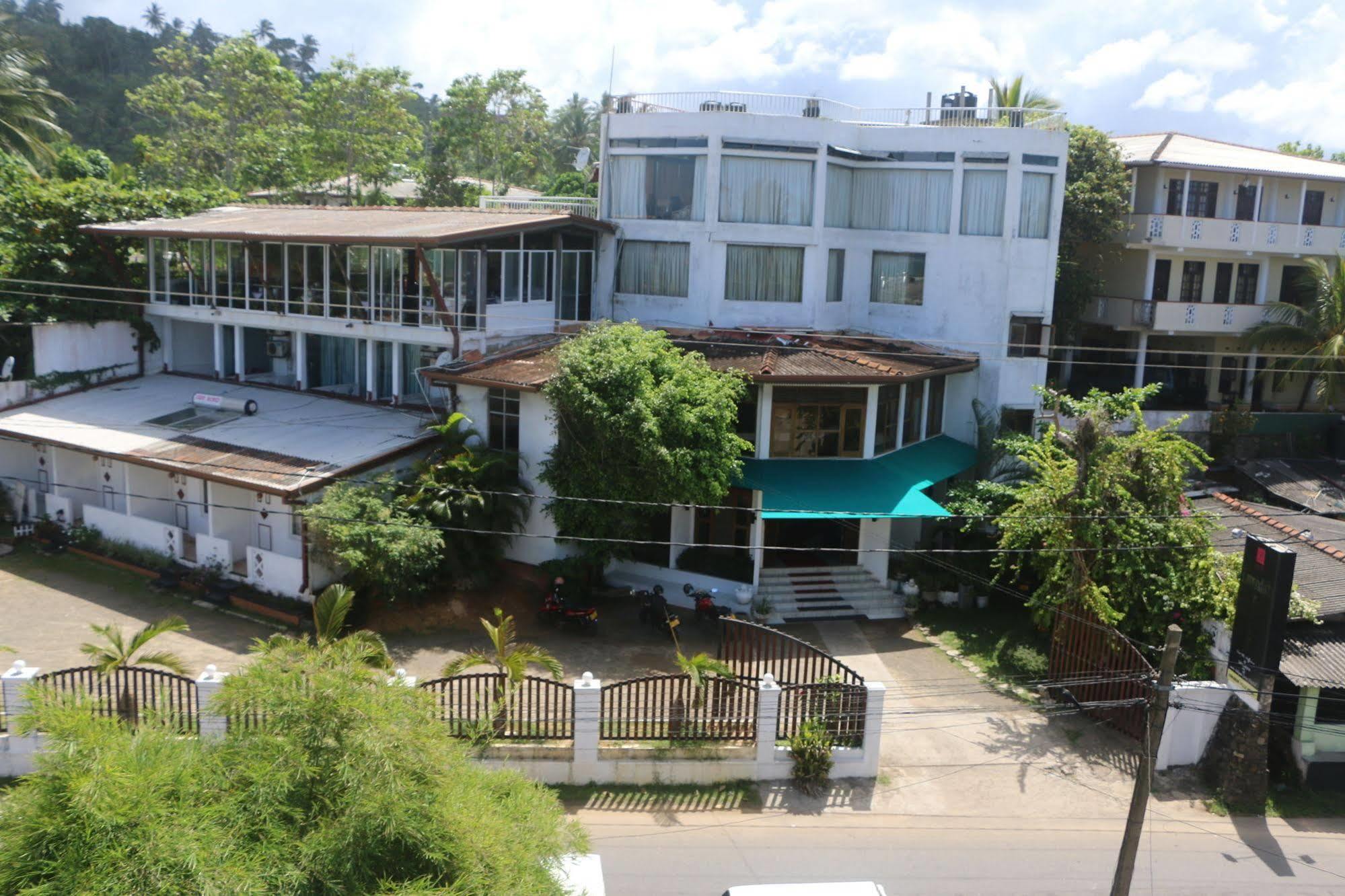 Lavendish Beach Resort Unawatuna Dış mekan fotoğraf