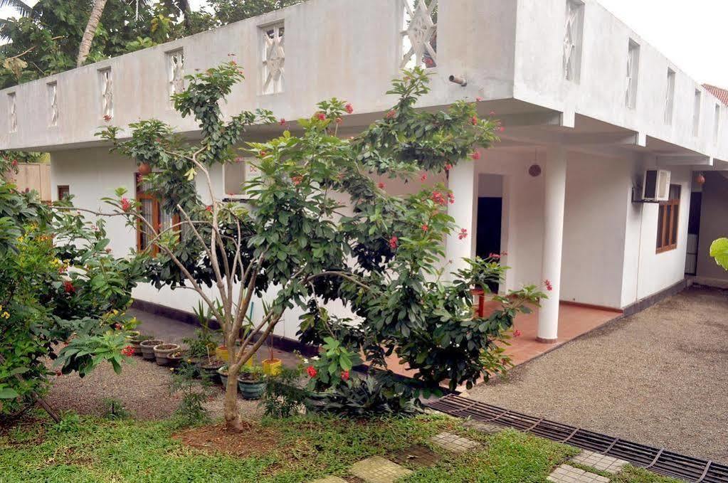 Lavendish Beach Resort Unawatuna Dış mekan fotoğraf