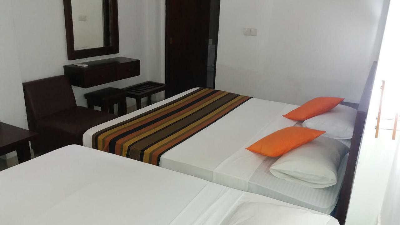 Lavendish Beach Resort Unawatuna Dış mekan fotoğraf